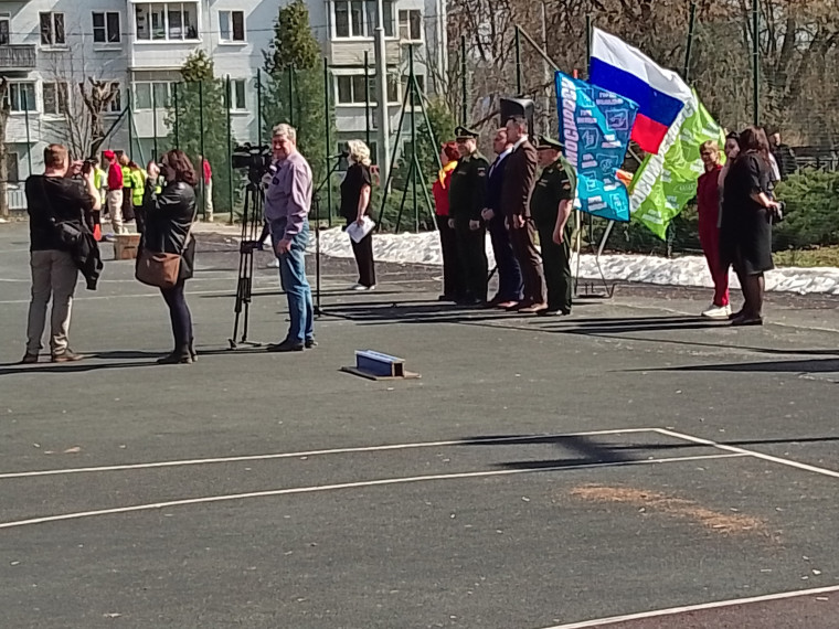 МБОУ «СОШ № 20» в старшей возрастной категории участвовали в  муниципальный этап детско – юношеской военно – спортивной игры «Зарница».